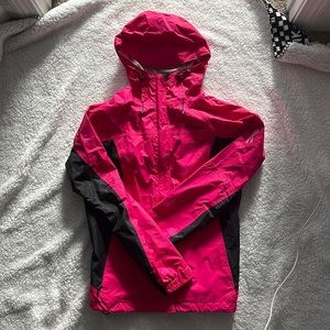 Large Columbia windbreaker
